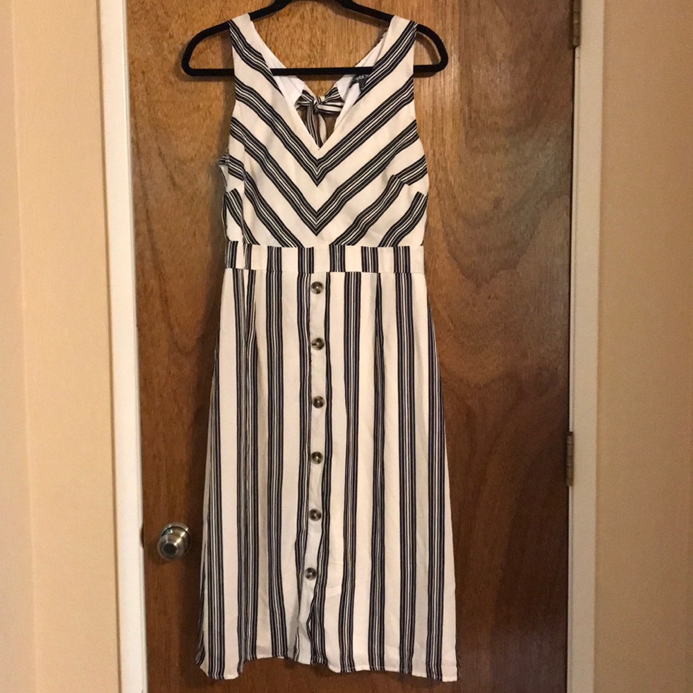 Striped Dress with tie back V neck.